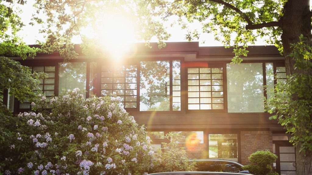 Thinking of Getting into the House Flipping Business? Be Prepared.