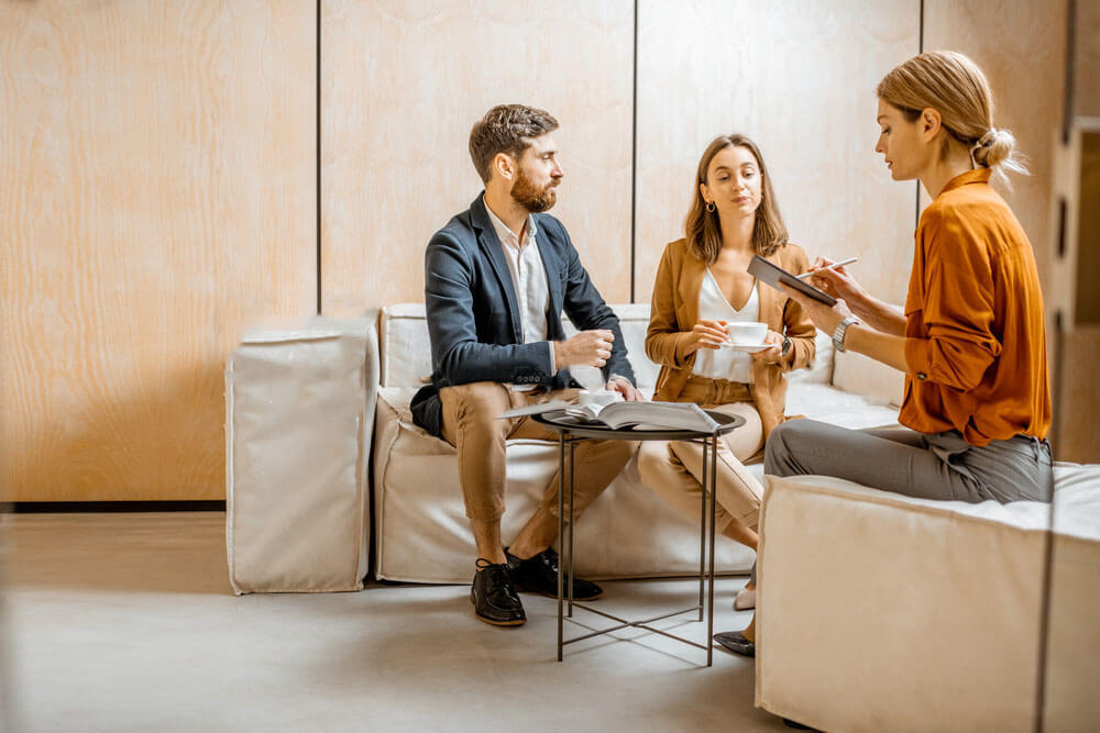 You Won’t Believe How Many Jobs A Real Estate Agent Does At One Time!