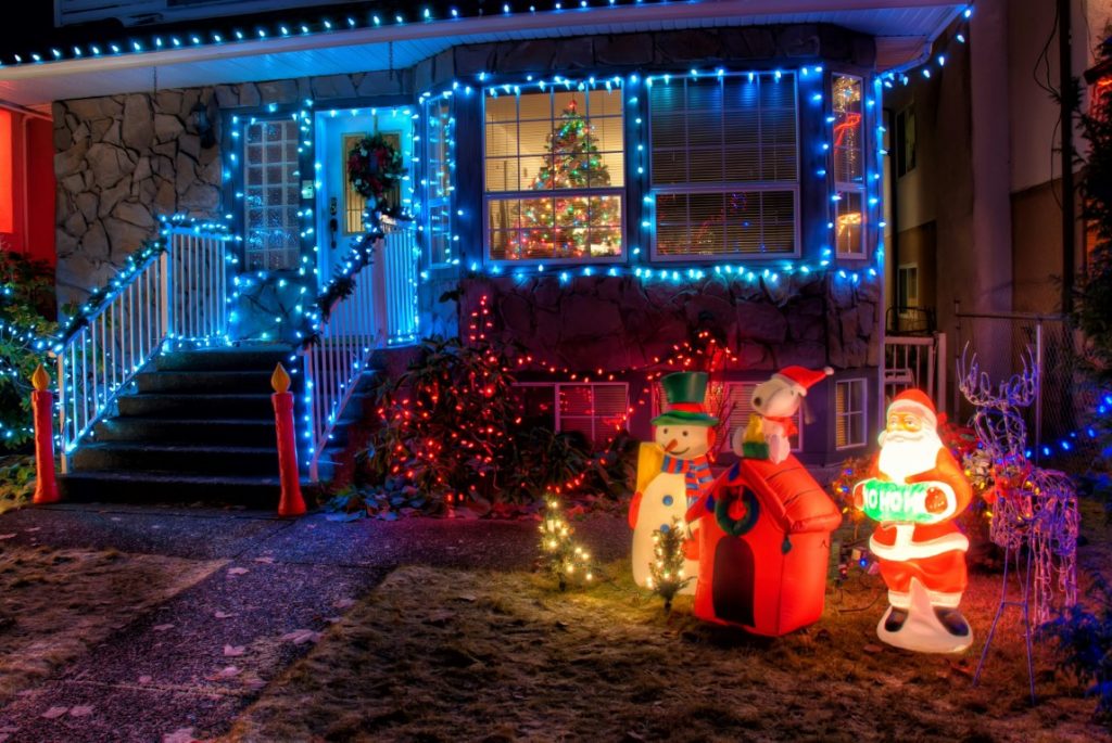 Why The Holiday Season May Be A Good Time To Buy A Home